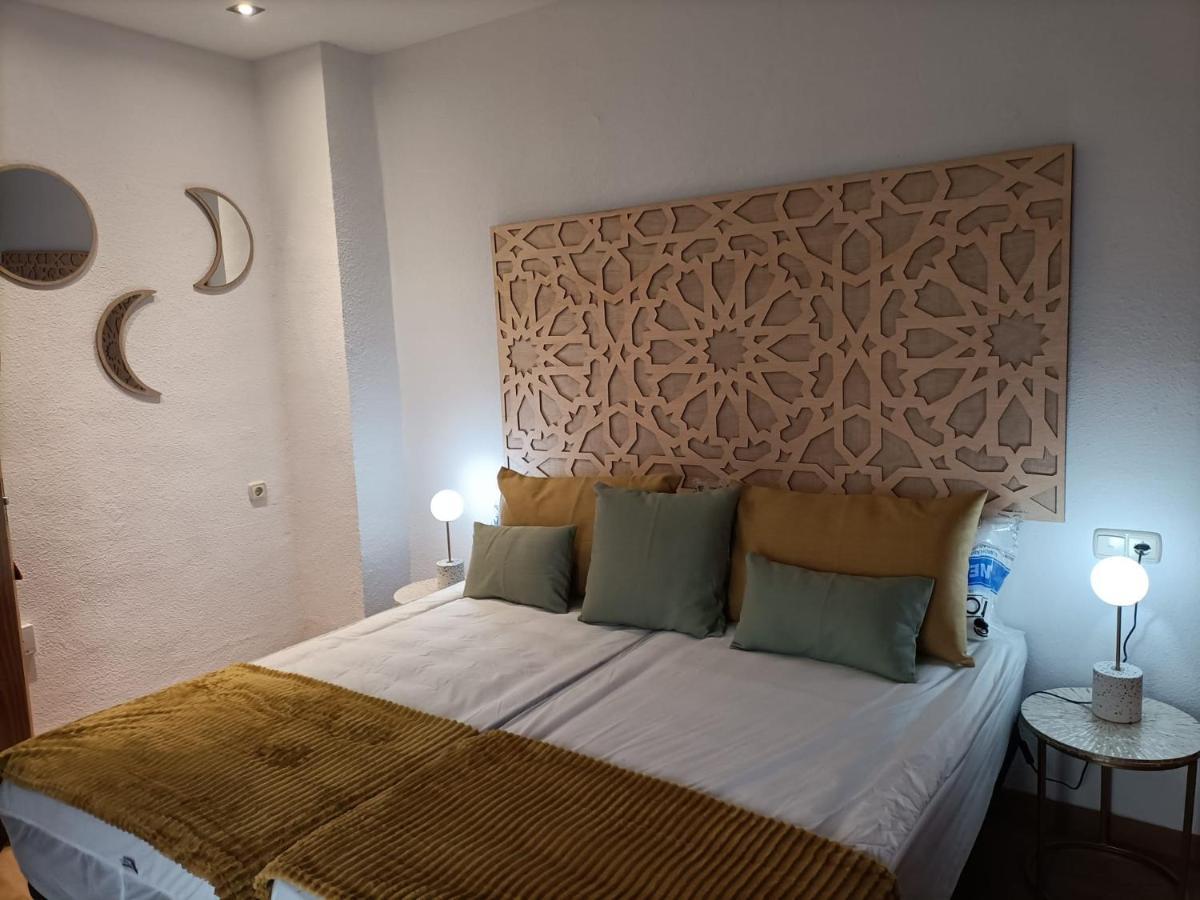 Apartamentos Alma Гранада Екстер'єр фото
