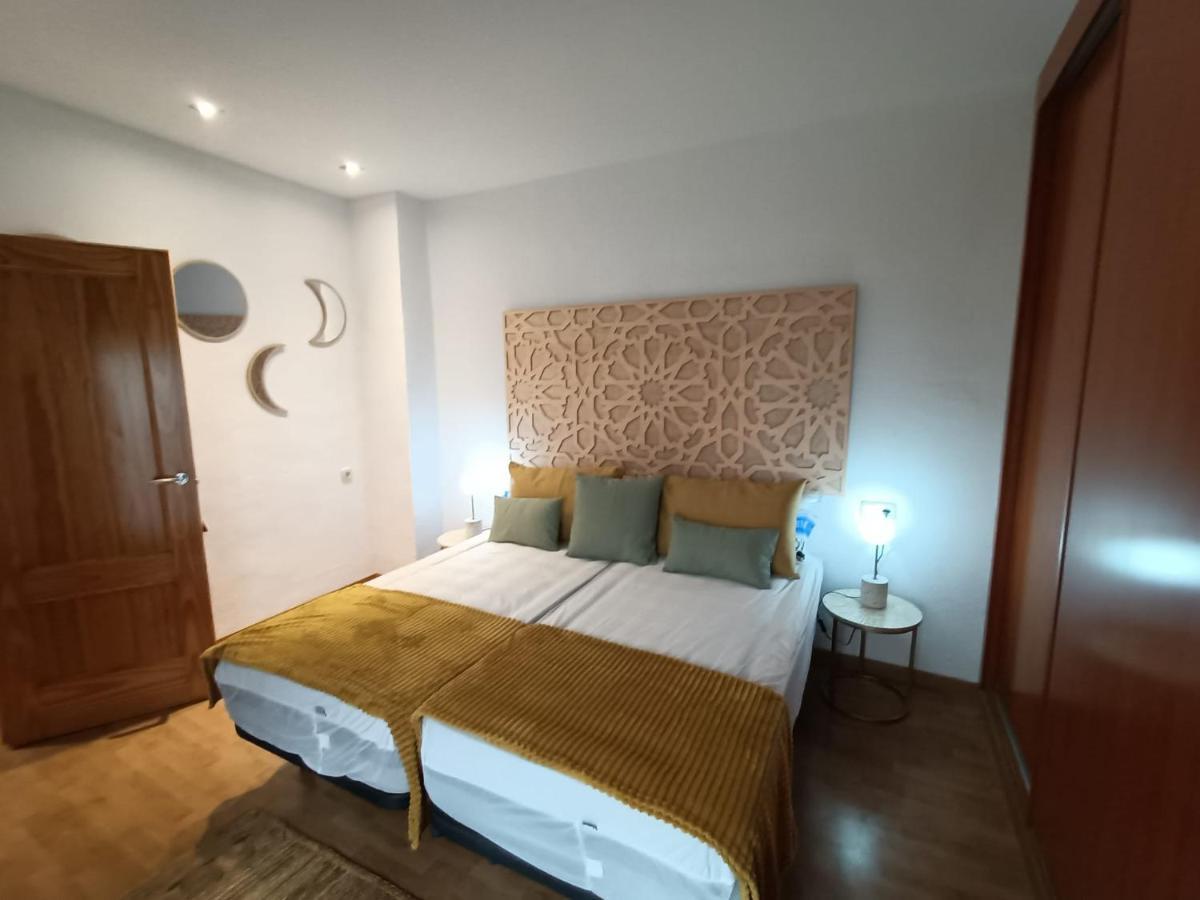 Apartamentos Alma Гранада Екстер'єр фото
