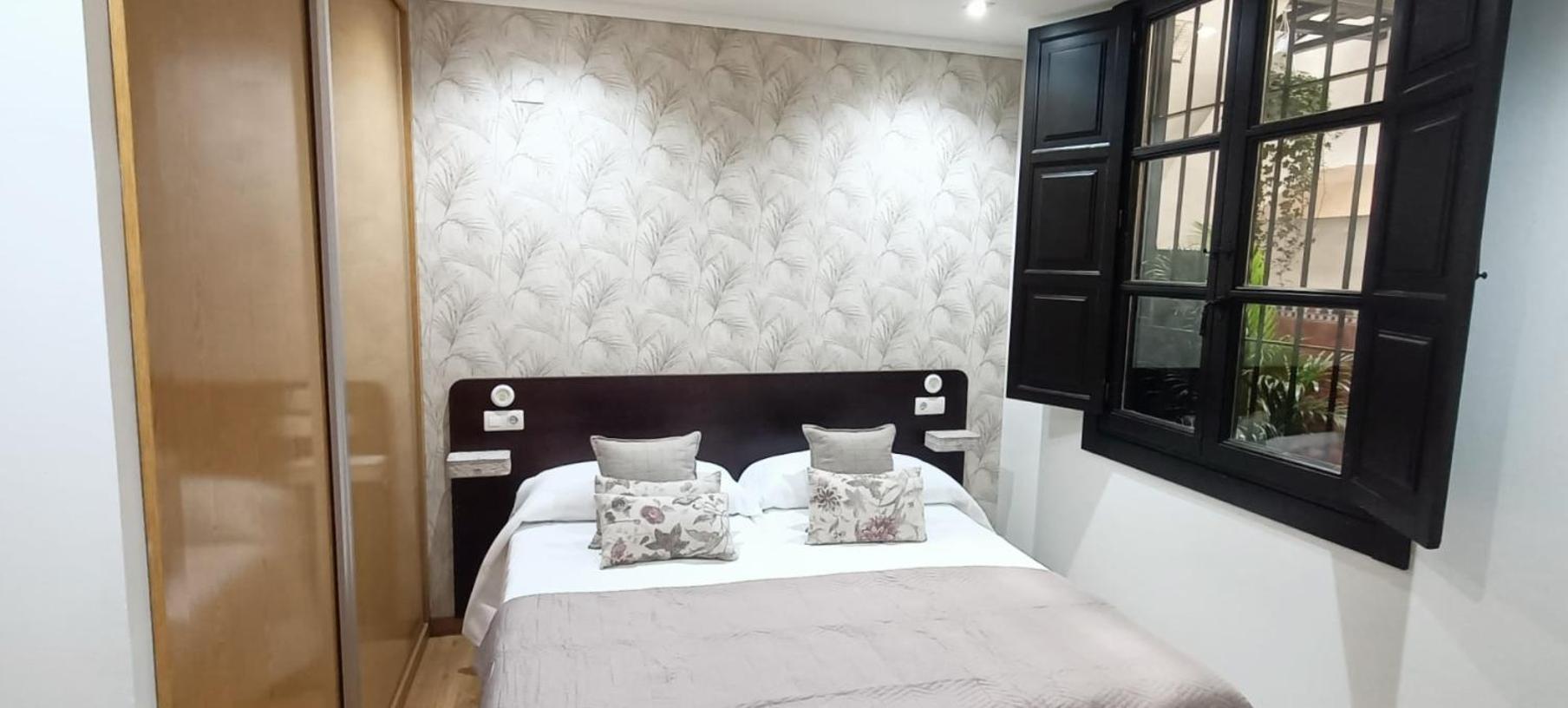 Apartamentos Alma Гранада Екстер'єр фото