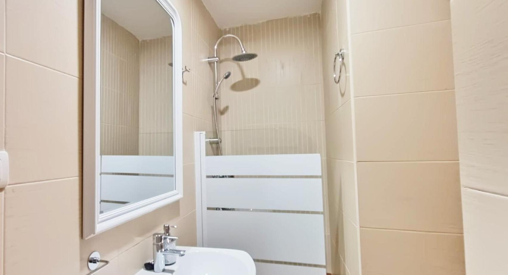 Apartamentos Alma Гранада Екстер'єр фото